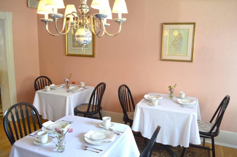 The Bell House Inn Glens Falls Eksteriør bilde